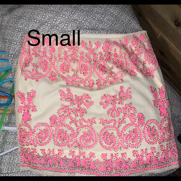 Shirt - Picture 1 of 1